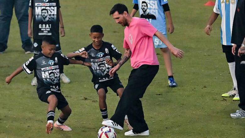 Lionel Messi's tour in Kolkata descends into chaos within 12 hours - Ảnh 1