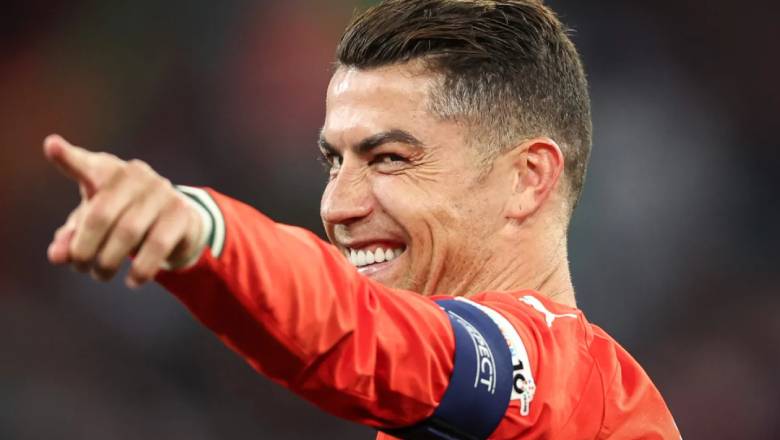 Who is the player with the highest goals in football history? Messi and Pele's rankings revealed - Ảnh 2