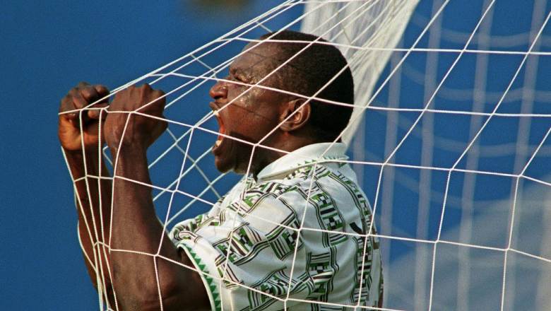 Top 10 African highest goal scorers of all time: Where do Salah and Drogba rank? - Ảnh 1