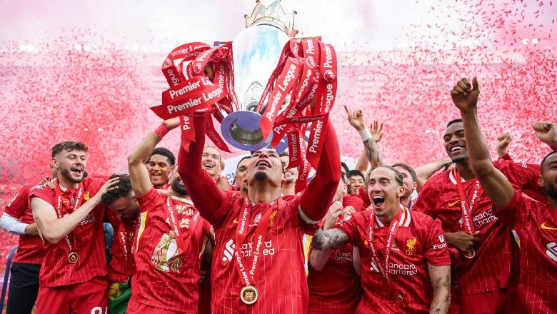20+ interesting facts about Liverpool: From a &lsquo;bloody&rsquo; historic game to the birth of You&rsquo;ll Never Walk Alone - Ảnh 1