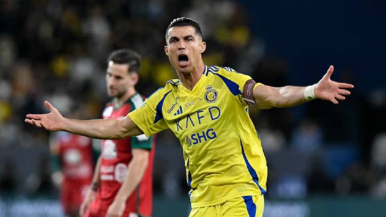 How much does Ronaldo earn per week in Al Nassr? - Ảnh 1
