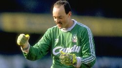 Top 10 South African-born soccer players playing for other countries